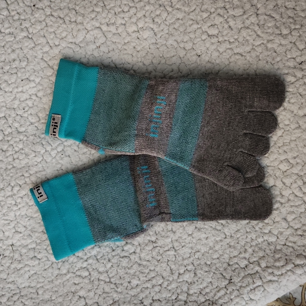 Injinji toe socks